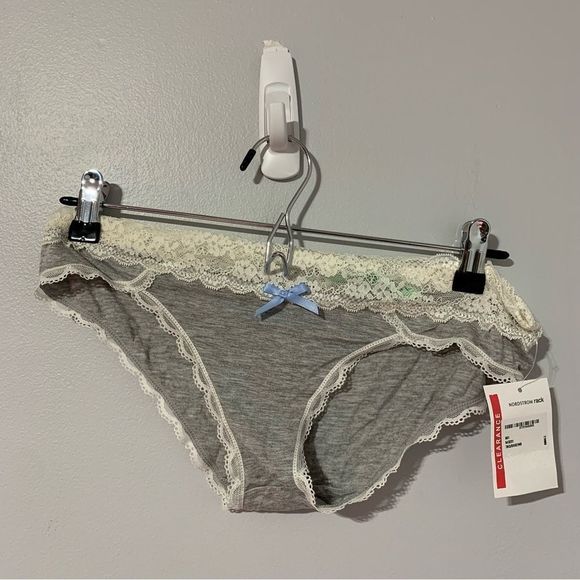NEW honeydew intimates grey white laces pantie size M - Picture 1 of 6